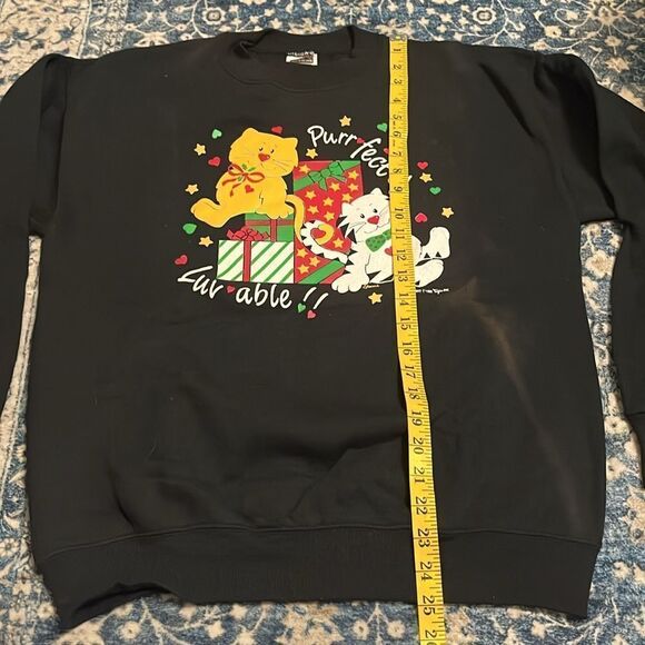 Vintage Cat Christmas Purrfectly Luvable Black Graphic Pullover Sweatshirt - Picture 6 of 9